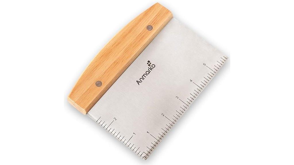 bread and pizza dough cutter