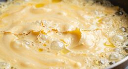 early oil separation in cheese